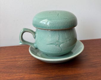 韓国の青磁茶碗と茶漉し：伝統的なチルボ透かし模様の磁器 - Etsy 日本