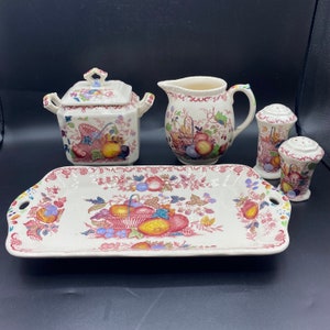 Vintage Masons Fruit Basket Red Serving Set, Masons Fruit Basket Pattern Ironstone England, Fruit Basket Tea Caddy Pitcher and Tray
