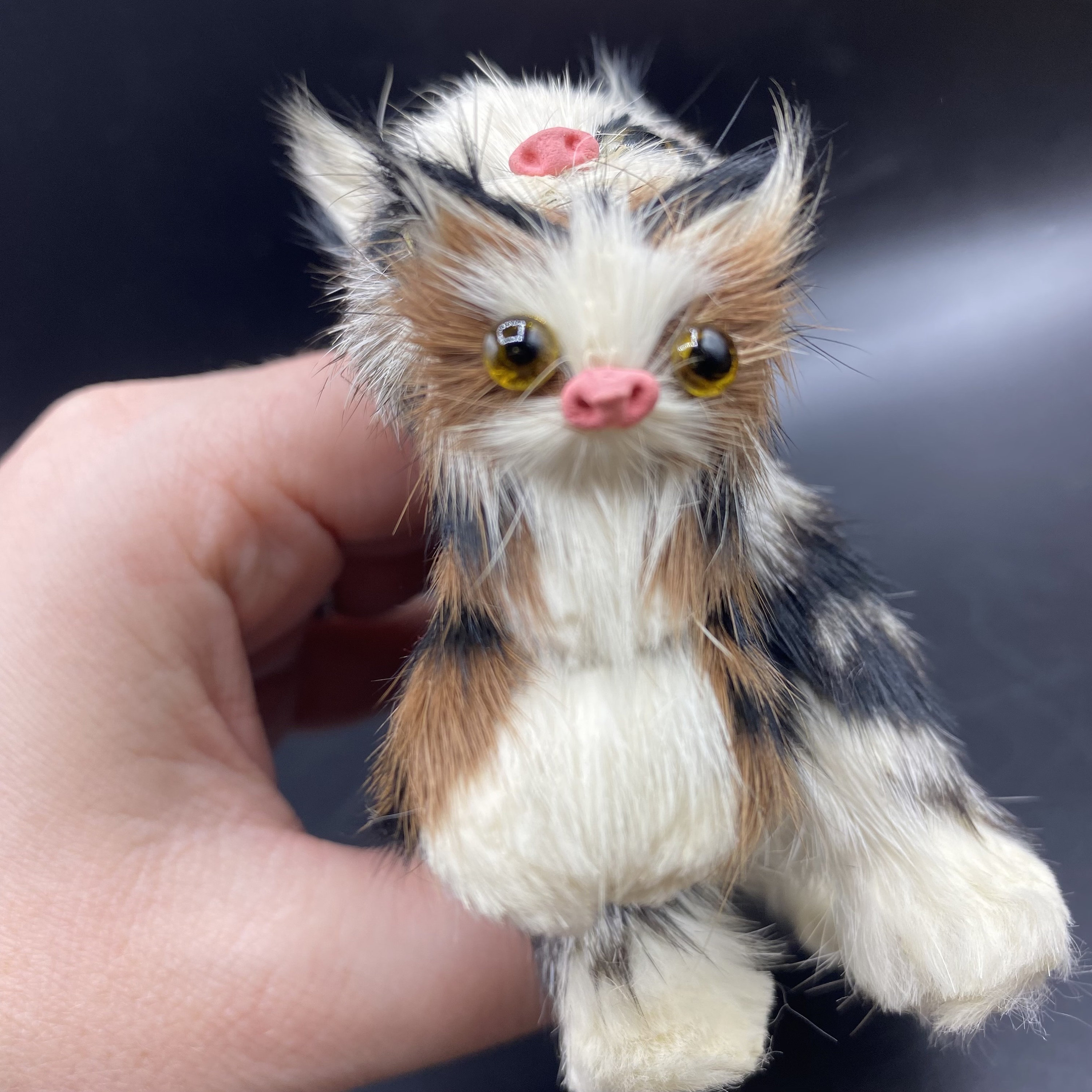 Statuetta Gatto Arancione: Figura Realistica In Plastica Per Decorazione O Terrario