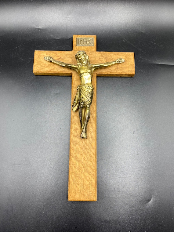 【INRI】キリスト 壁飾り 置物 骨董品 INRI】キリスト 壁飾り 置物 骨董品 【公式通販】