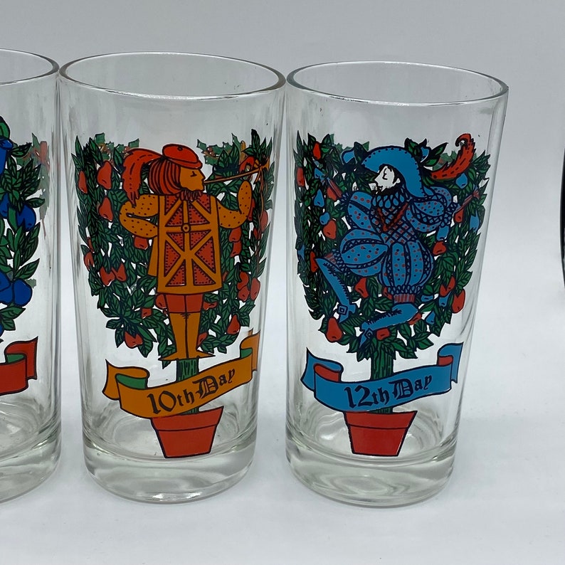 Vintage 12 Days of Christmas Glasses: Partridge, Maids Milking image 4