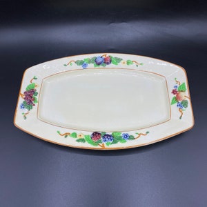 Antik Crown Devon smörgåsbricka: Fruktreliefmönster, 1917-1930