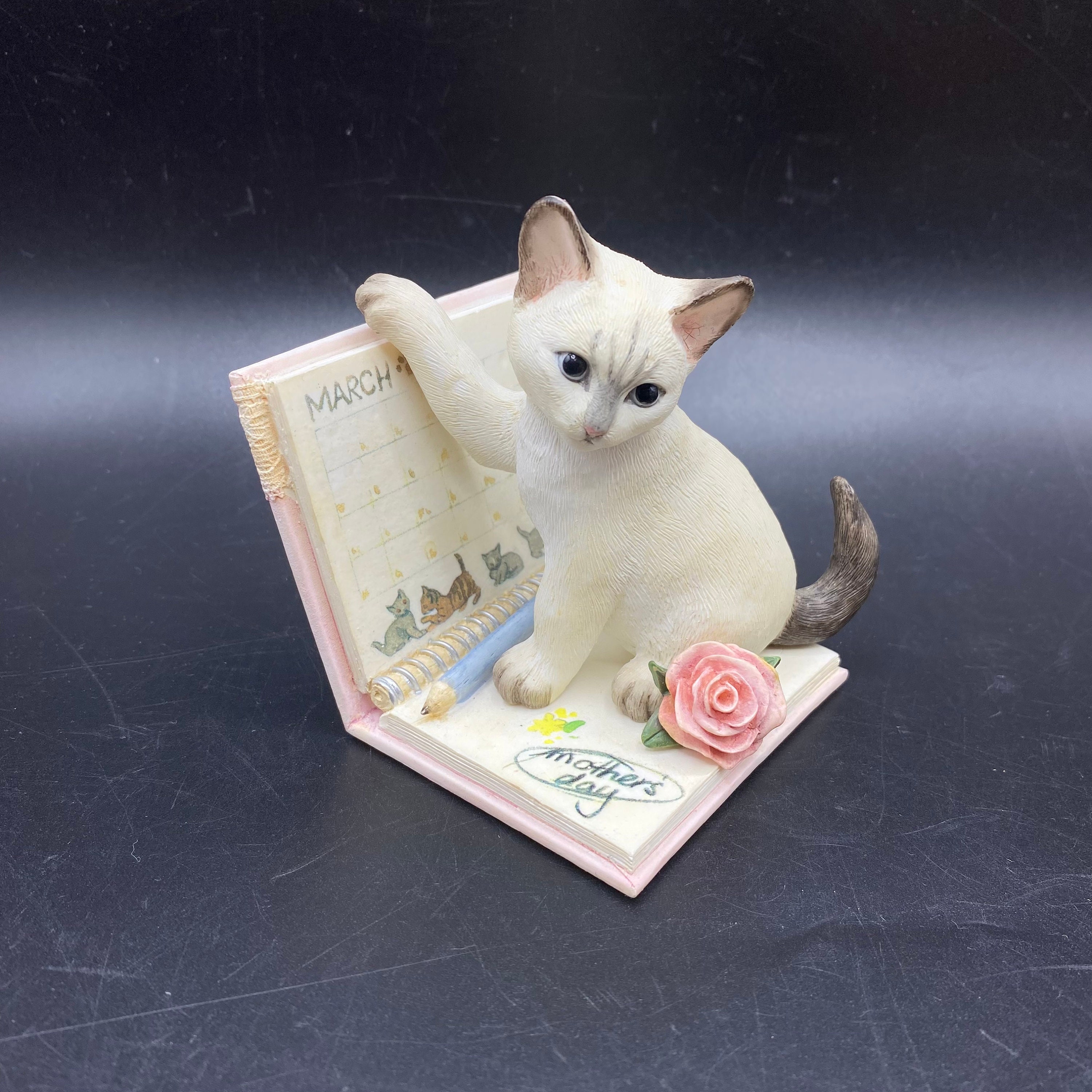 Vintage Kitten Tales 05094 Country Artists Mothers Day Resin