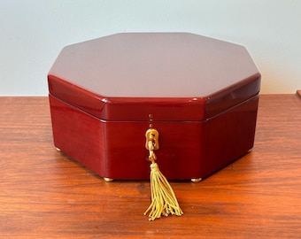 Vintage Rosewood Hexagon Jewelry Box: Lacquered, Cream Felt Interior
