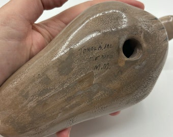 ヴィンテージの磨き仕上げのトナラ産メキシコ民芸陶器製アヒルの置物