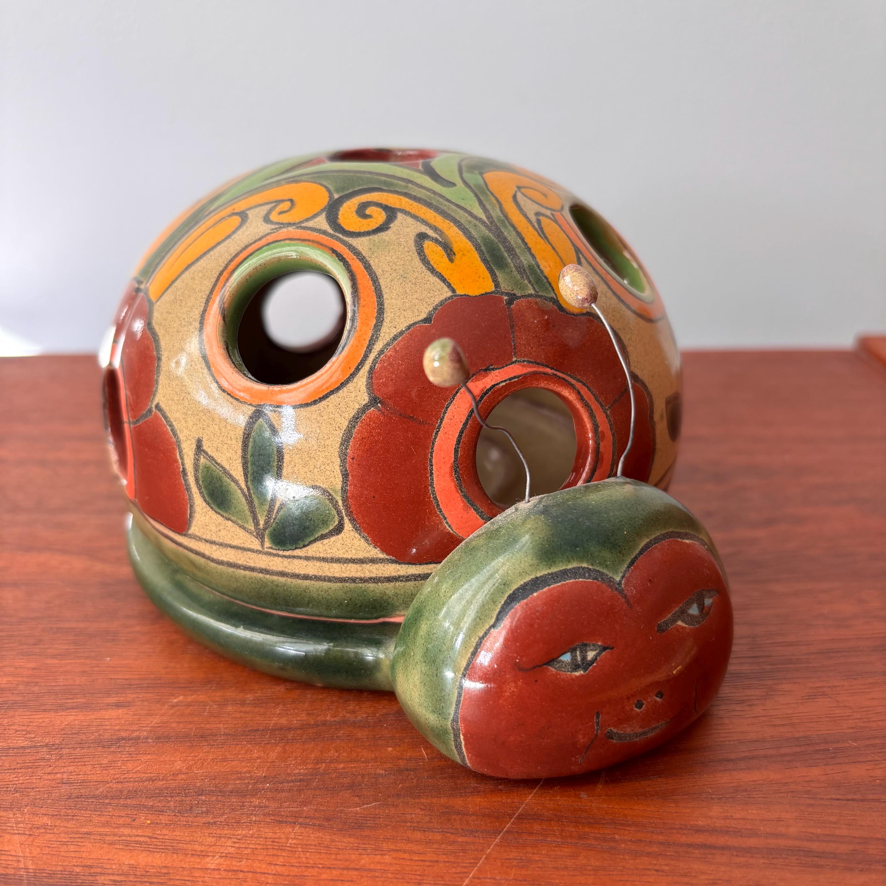 メキシコの民芸品 てんとう虫の陶器製ティーライトキャンドルホルダー