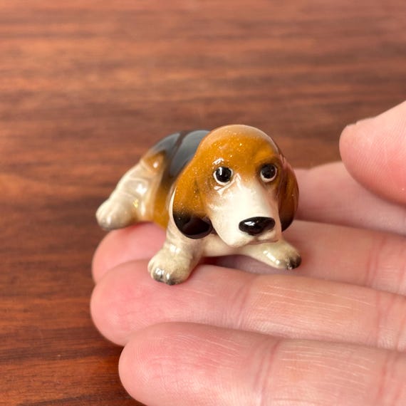 ヘイゲンリネガー　Hagen Renaker ハスキー Vintage Hagen Renaker Miniature Papa Basset Hound Dog Figurine - Etsy