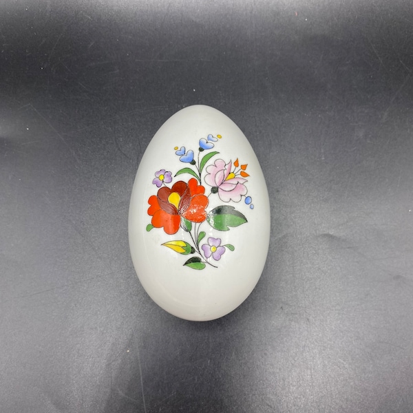 Kalocsa Hungary Folklore Floral Egg Shaped Trinket Box