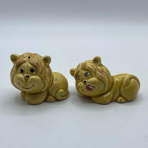 Vintage Lion & Tiger Salt and Pepper Shakers: Kitschy Anthropomorphic Japan