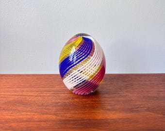 Vintage Murano Art Glass Egg Paperweight: Ferro Lazzarini Italian