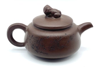 Vintage Chinese Yixing Purple Clay Teapot Zisha Ceramic Foo Dog Teaware