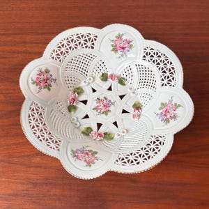 Vintage Sumi Romania Reticulated Porcelain Hand Painted Pink Floral Dish