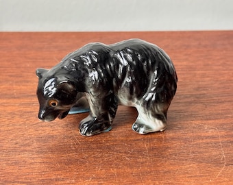 Vintage keramische handgeschilderde zwarte beer trinket beeldje gemaakt in Japan