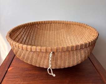 Vintage Big Round Winnowing Basket, Natural Woven Bamboo Wall Basket 16”