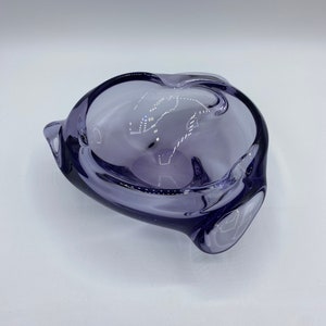 Vintage 1970’s Lilac Purple Czech Skrdlovice Jan Baranek Design Tricorn Art Glass Ashtray Bowl