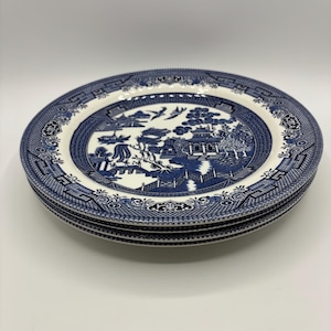 Vintage Blue Willow Churchill England 10.5” Dinner Plates, Blue White China Plate Set of 4