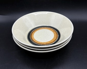 Crown Lynn | Pioneer Stoneware | Dinner Plates | Side Plates
