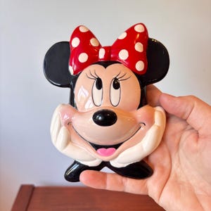 Vintage 3D Walt Disney Minnie Mouse Ceramic Wall Hanging, Minnie Mouse Wall Decor, Disney Gallery Wall