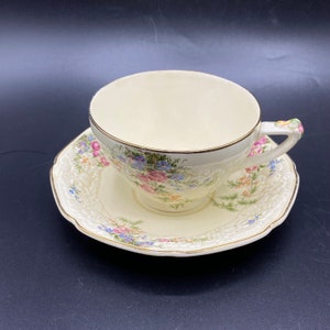 Vintage Crown Ducal Florentine Oversized Tea Cup and Saucer Rosalie England image 2