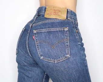 Vintage 90s Classic LEVI'S 501 Jeans (s/m)