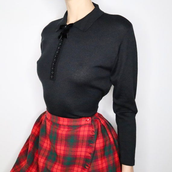 90s Italian Black Wool Bow Sweater (M/L) - image 2