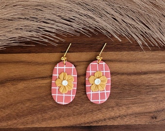 Dangle Earrings Coral Floral, White Pink Coral Flower Jewelry, Floral Earrings, Gift for Friend, Gift for Mom, Polymer Clay Earring