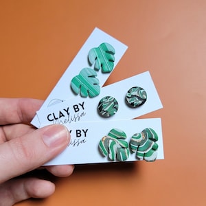 Monstera Leaf Stud Earrings, Handmade Polymer Clay Jewelry, Green Marble Leaf Studs, Gift for Her, Gift for Plant Lover