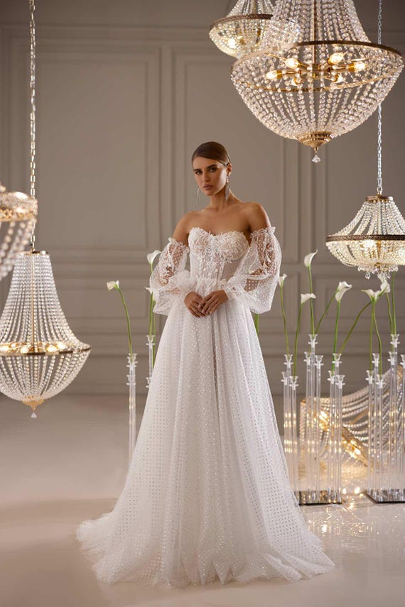 A-line Wedding Dress 2025 Off-the-shoulder Lace Sleeves Sweetheart