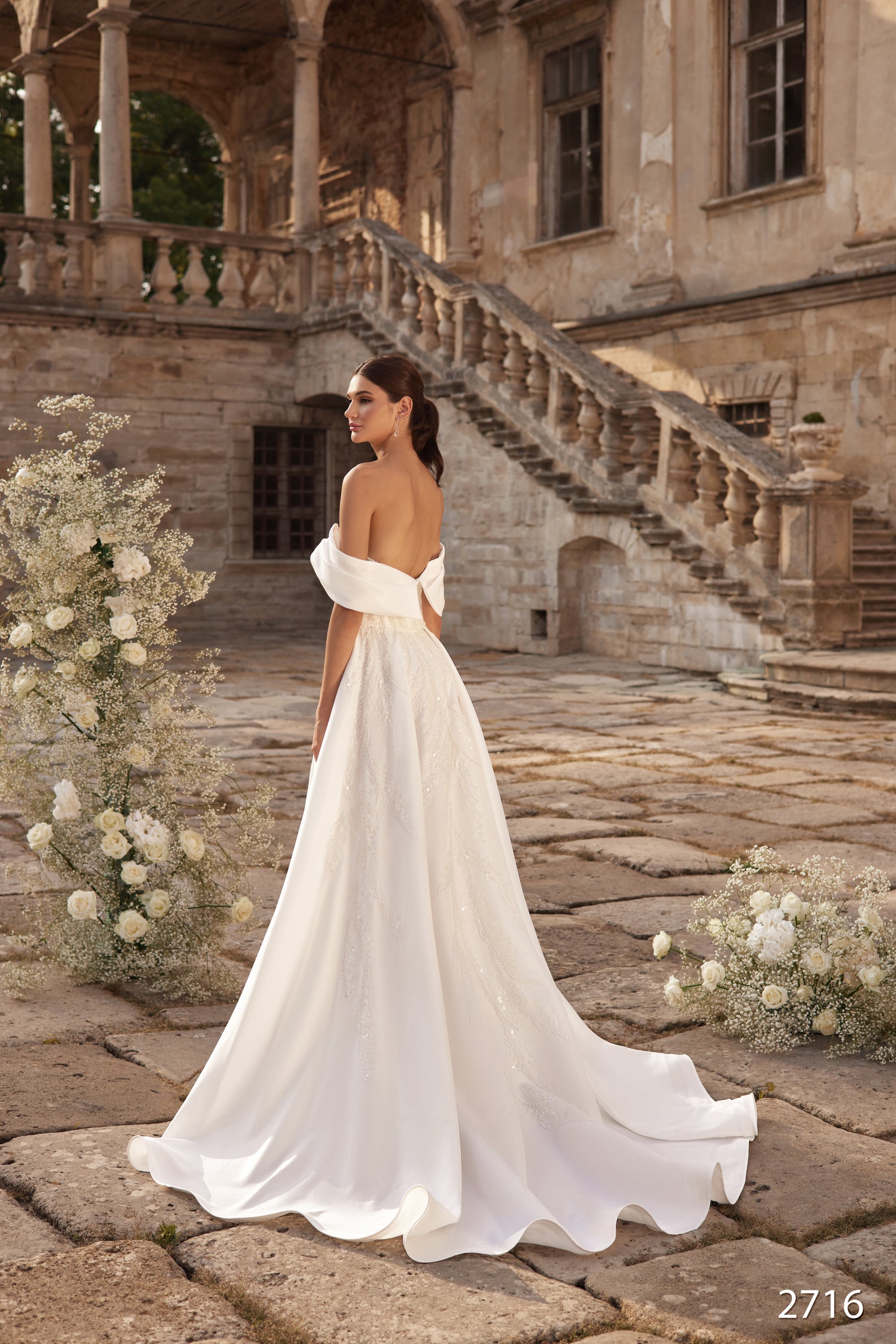 A-Line White Gown with Cap Sleeves for a Subtle and Elegant Bridal Look