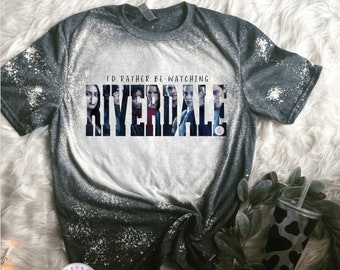 Série tv Riverdale Clovix Jones' ' Logo Vintage T-shirt coton blanc gris tee Série tv Riverdale Clovix Jones' ' Logo Vintage T-shirt coton blanc gris tee
