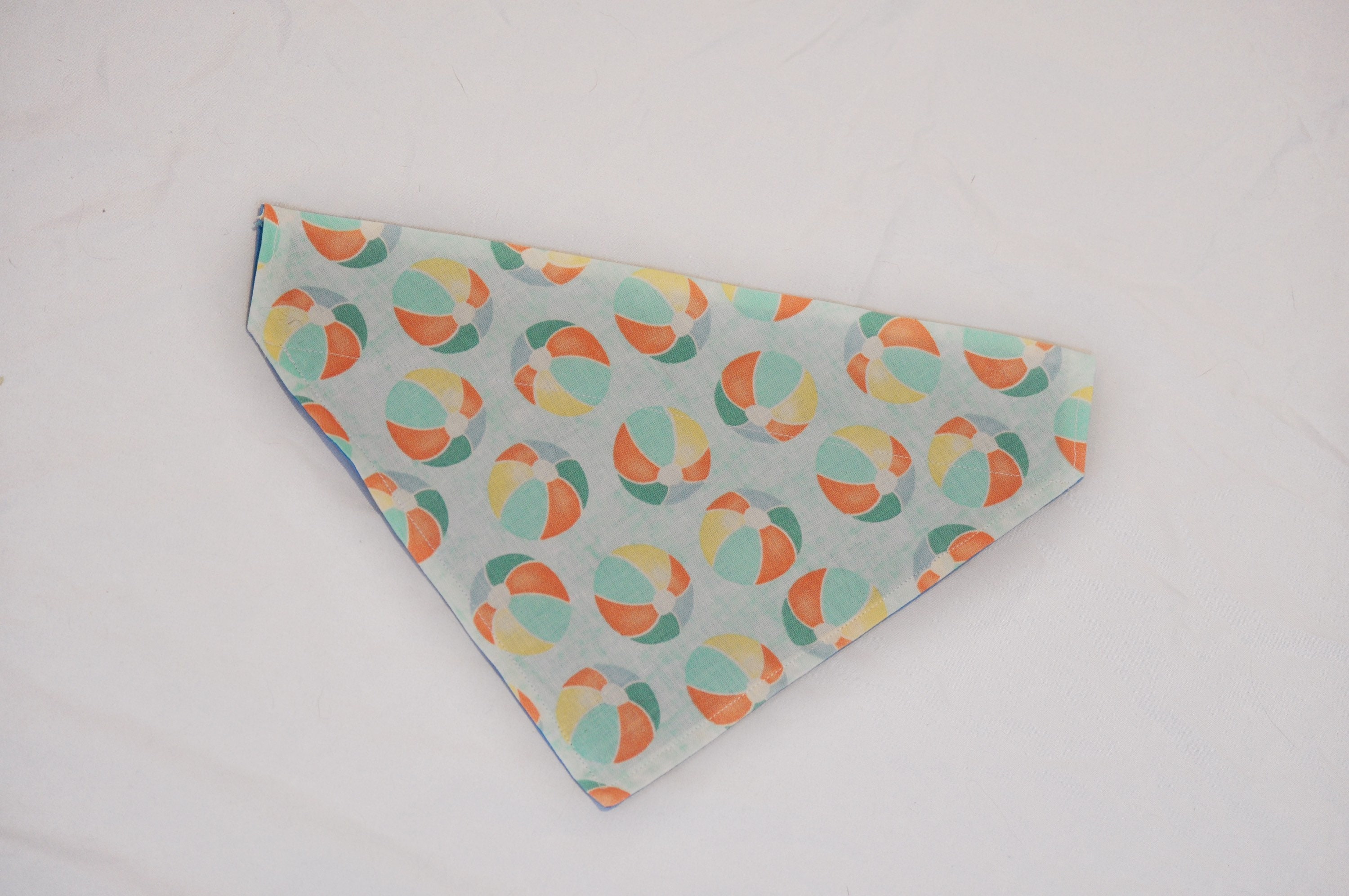 Wasserball Bandana | Hundehalstuch | Katzen Bandana | Sommer Bandana | Über dem Kragen Hundehalstuch | Elastische Bandanas | Haustier Geschenke