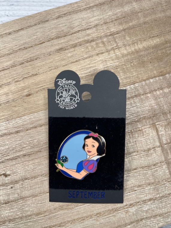 Snow White Birthstone Disney Pin | Disney Princess