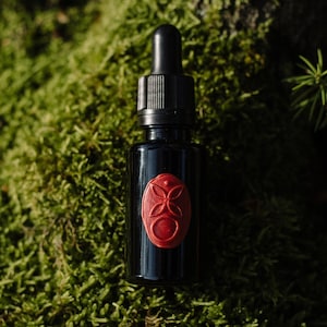 Aceite Yoni Nutritivo / Elixir TIERRA / Aroma, Masaje y Cuidado / Íntimo / Tratamiento Corporal Natural / Aceites Esenciales / Orgánico / Energía Femenina