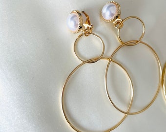 Clip earrings - pearl and creole