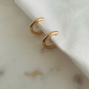 Painless U clip earrings, small gold hoop earrings