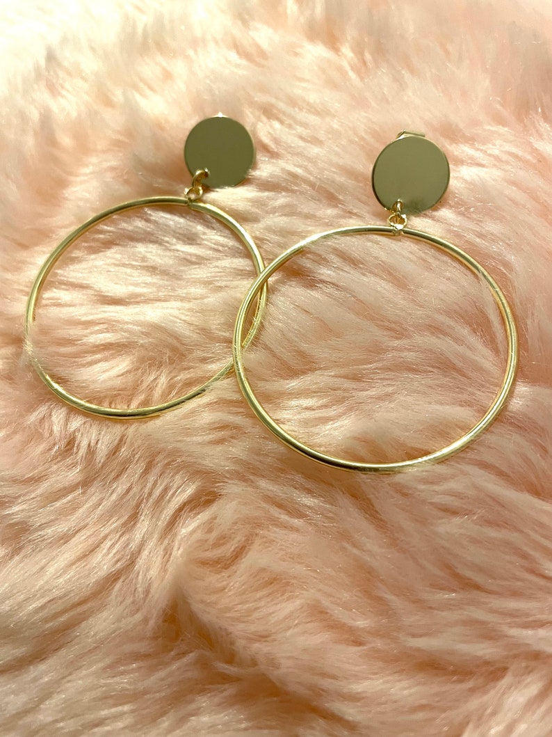 Gold hoop clip-on earrings image 5