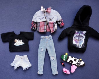 Set clothes for Blythe doll,Denim jacket, shorts, jeans, hoodie, pink sneakers, skateboard, printed T-shirt, bjd doll clothes