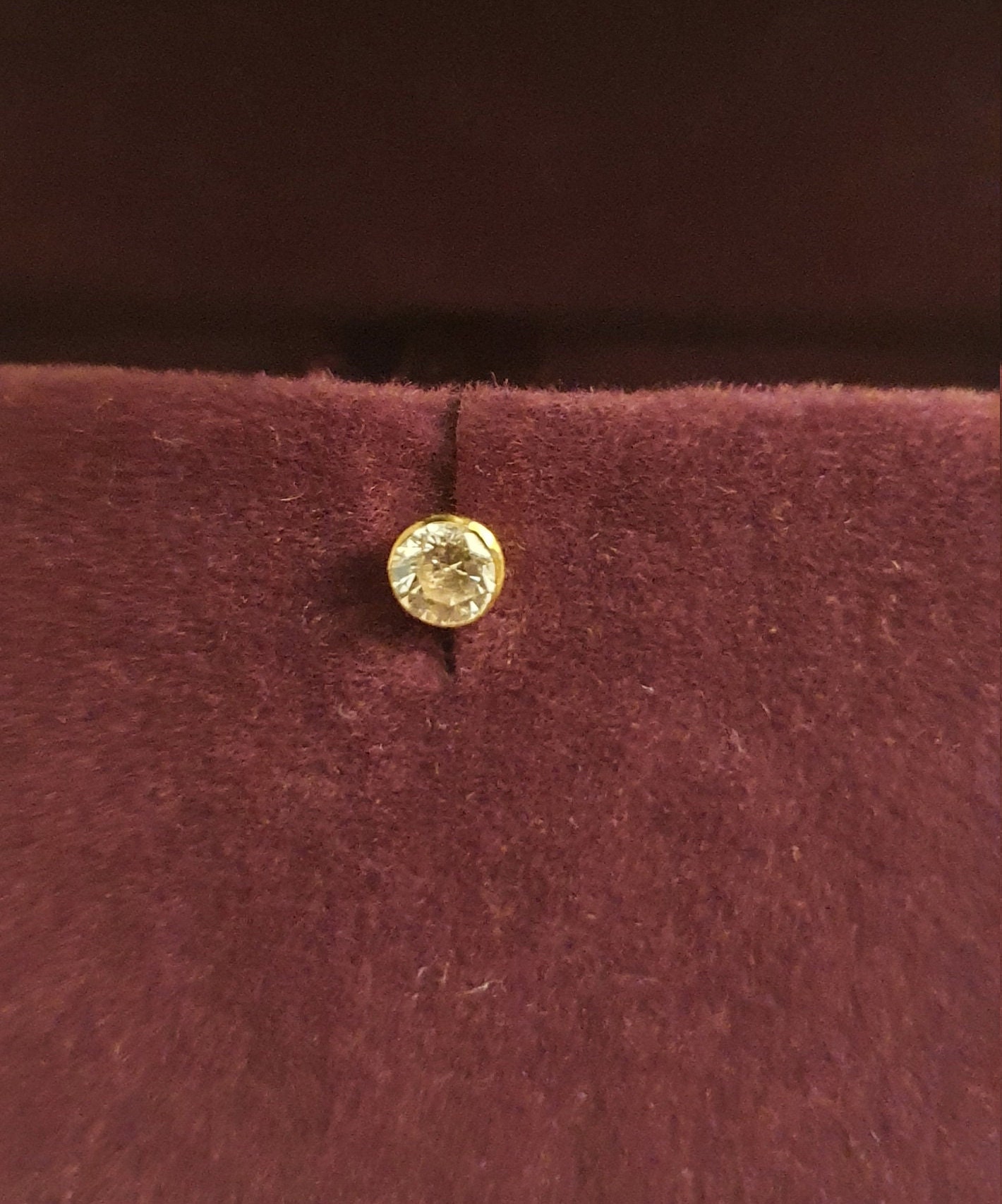 Piercing Naso Pallina ø 2.3mm In Oro Giallo 18 Carati - Diversa - Foto 4