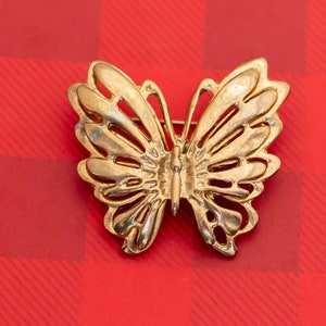 Vintage Art Nouveau Golden Butterfly Gold Tone Brooch - O3