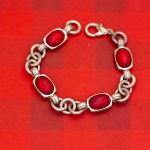 7 inch, Vintage Round Oval Red Beads Silver Tone Ring Links Bracelet - O31
