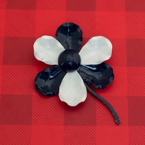 Vintage Art Nouveau Floral Dark Blue and White Brooch - O19