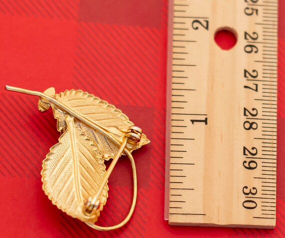 Vintage Minimalist Golden Leaf Gold Tone Brooch -… - image 2