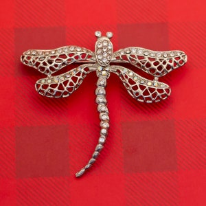 Vintage Dragonfly Rhinestone Silver Tone Brooch - O15