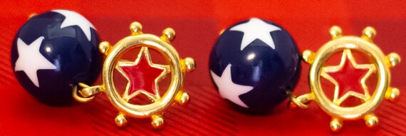 Vintage Blue Sphere Patriotic Stars Gold Tone Dan… - image 2