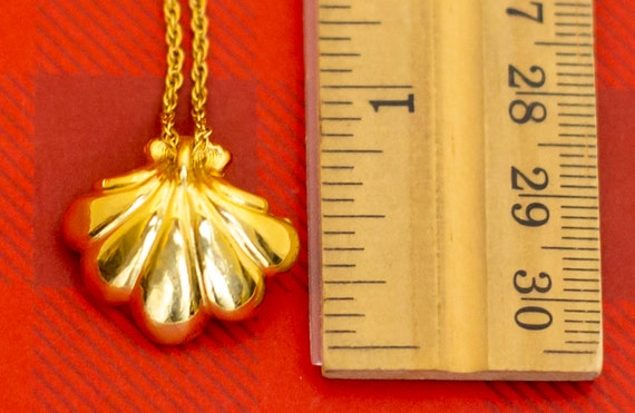 Vintage Pearl Seashell Gold Tone Pendant Necklace… - image 3