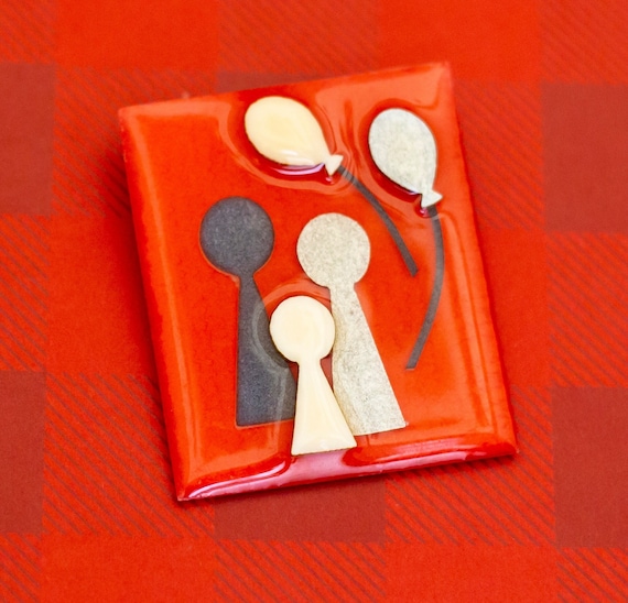 Vintage Family Brooch by People pins By Lucinda -… - image 1