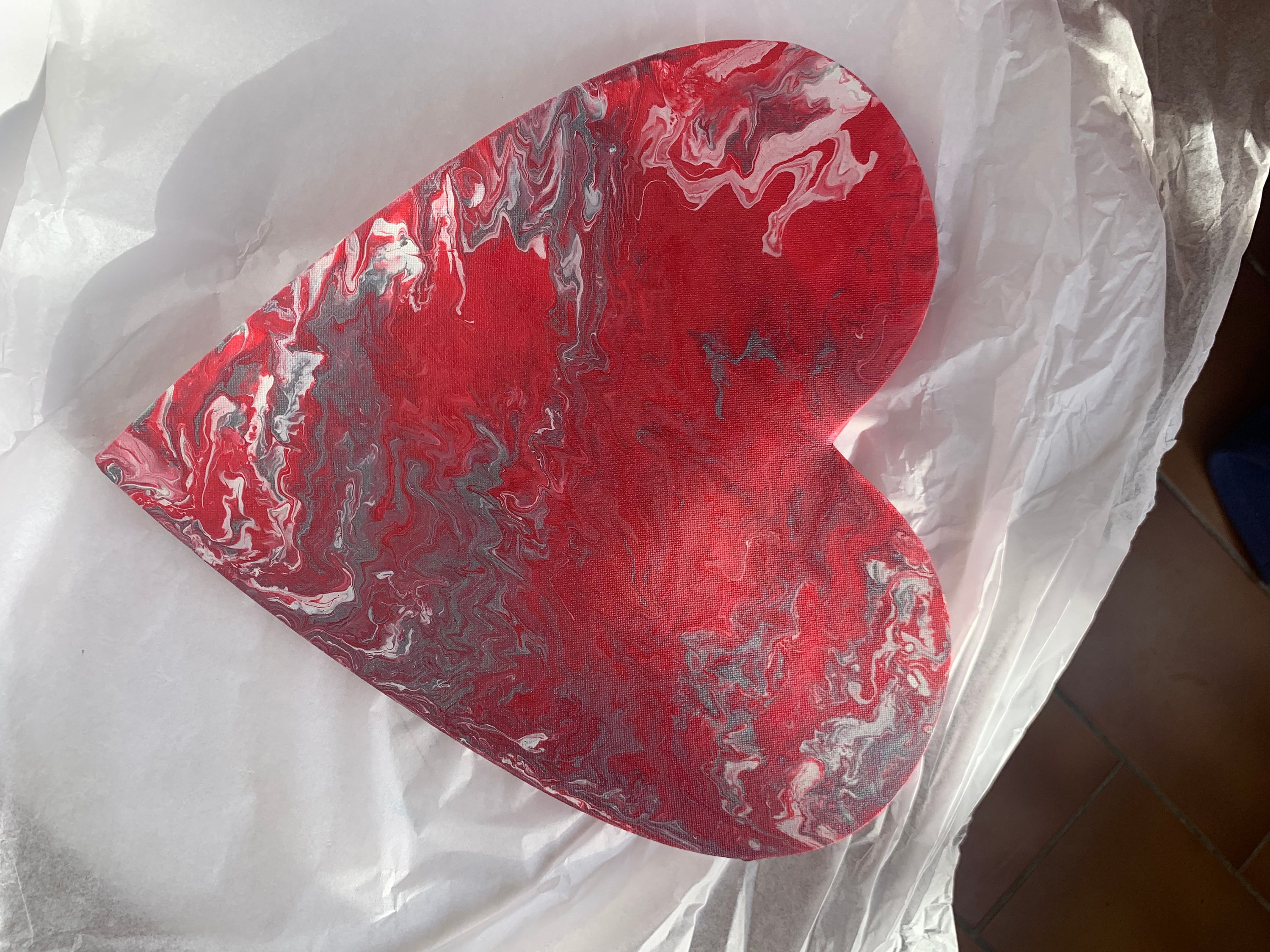 Acrylic Pouring Coeur Rouge