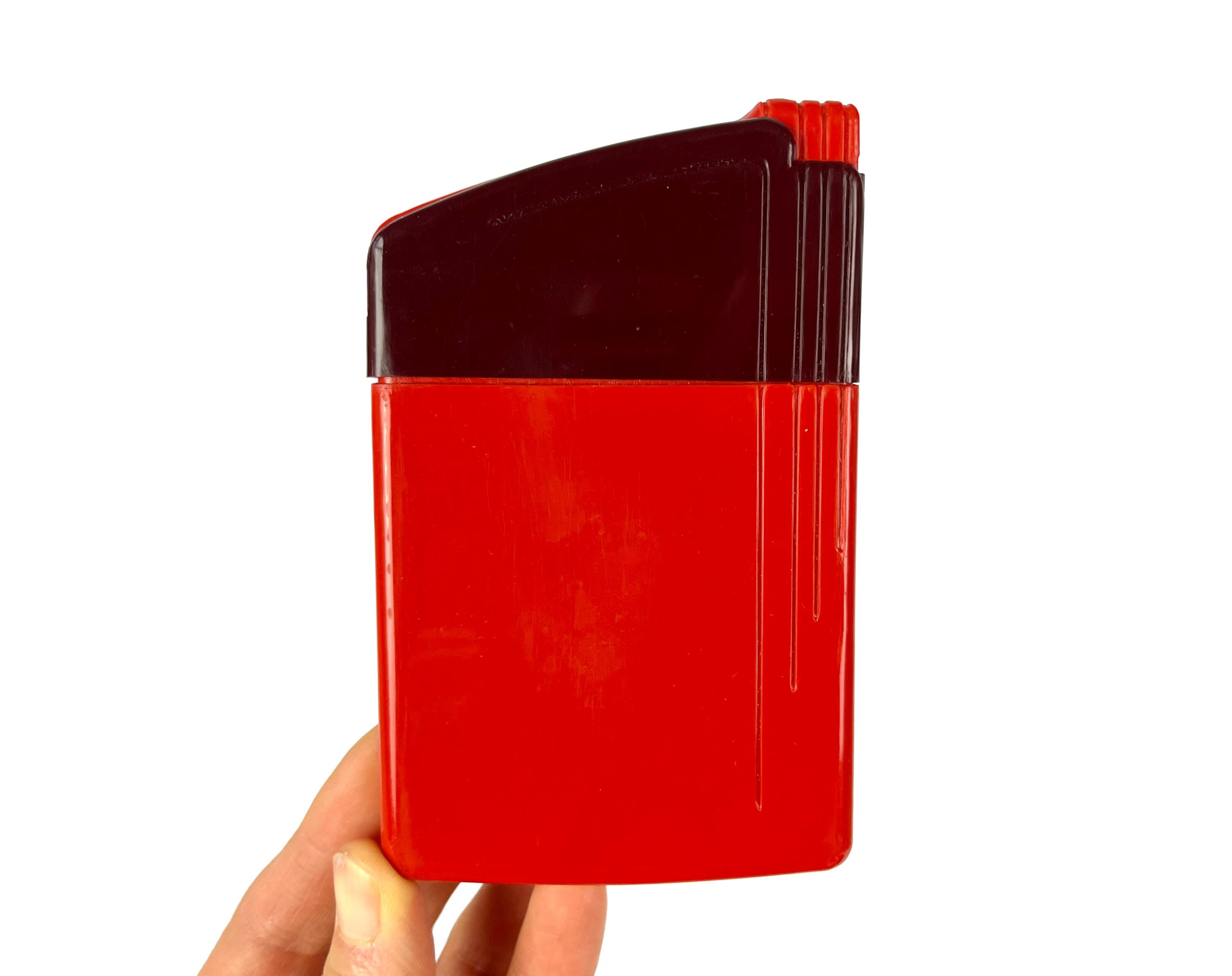 spring loaded cigarette case Spring Loaded Cigarette Case
