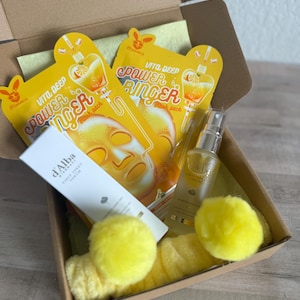 K-Beauty Self Care Gift Box – Korean Skincare & Spa Set | Relaxation, Pampering, Birthday, Thank You, Get Well Gift | Yellow Beauty Box