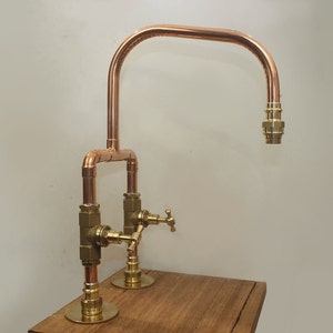 Handmade Copper Faucet: Industrial Style Sink or Bathtub Tap